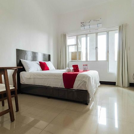 Reddoorz Plus At Banawe Кесон-Сіті Екстер'єр фото